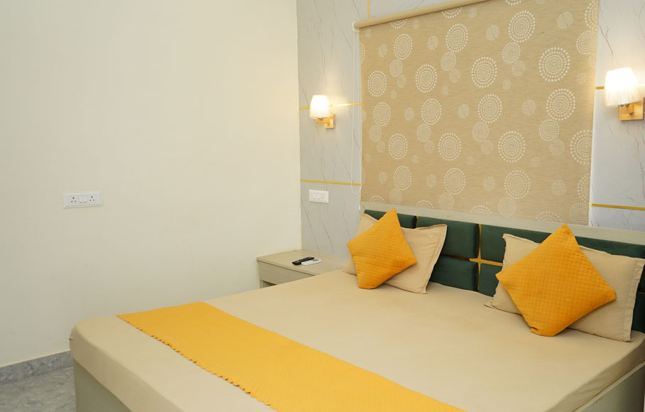 Suite Room Hotel in Varanasi